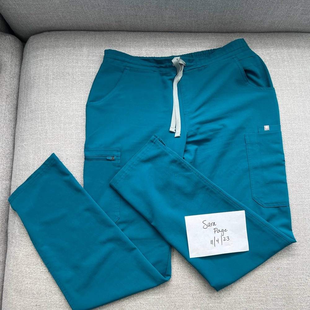 Figs scrub pants
